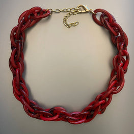 Collar Hippie Chic corto en acrilico de alegres tonos rojos, circulos pequeños