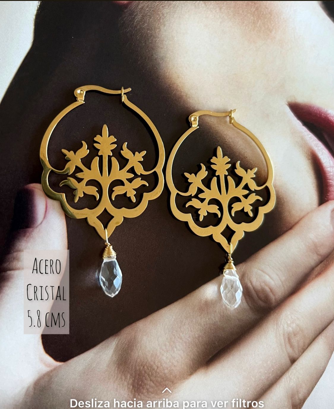 Aros Hippie chic acero dorado flores grandes, cristal facetado transparente